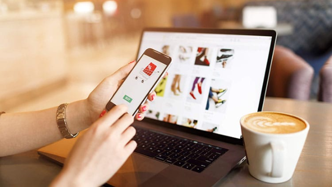 Pengaruh Iklan terhadap Konsumen terhadap pertumbuhan ekonomi melalui penciptaan permintaan, mendorong inovasi, membangun loyalitas merek menarik.